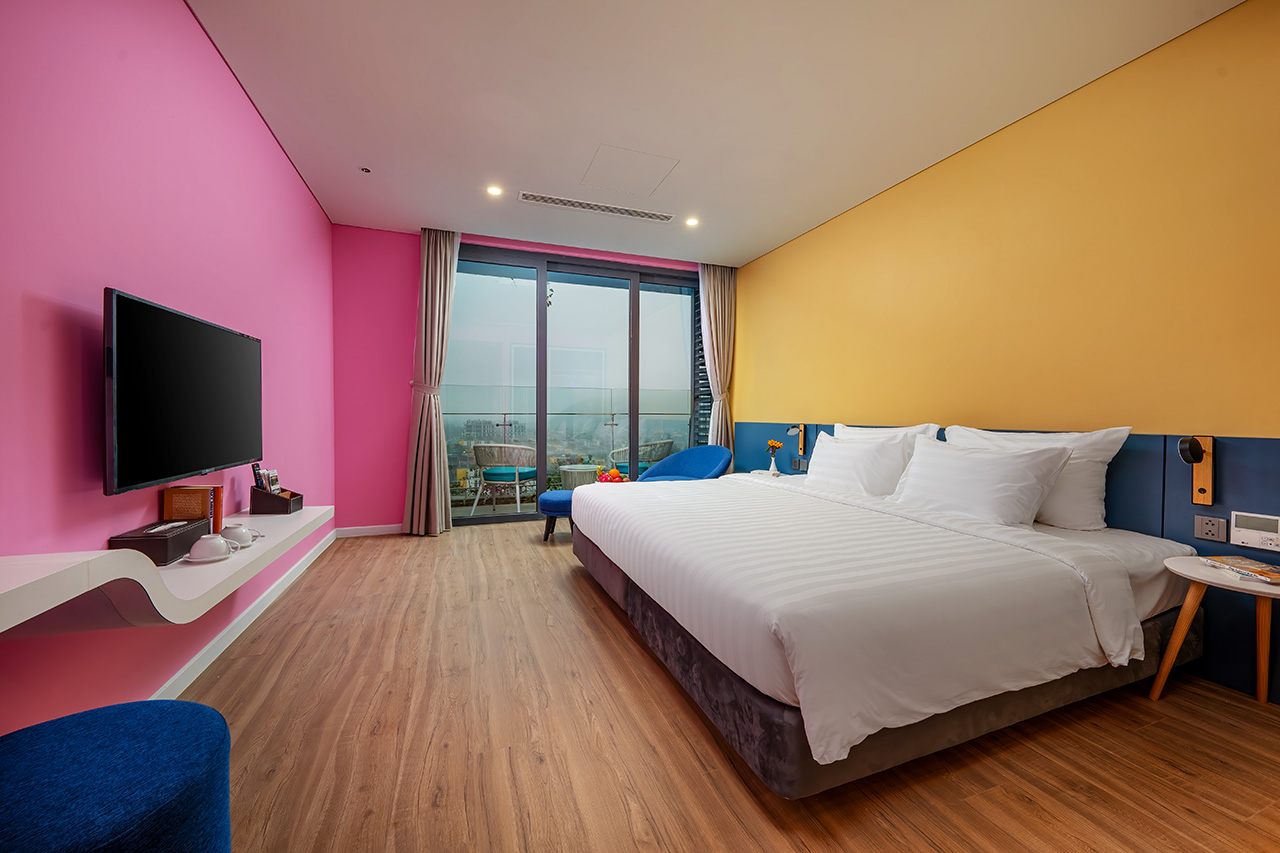 Flamingo Ibiza Hải Tiến