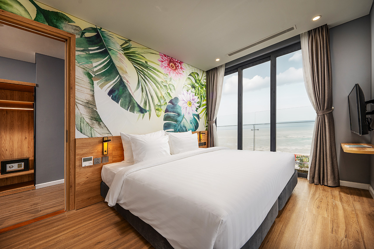 Flamingo Ibiza Hải Tiến